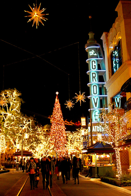 A Moving Los Angeles Christmas Moving Happiness Home A Moving Los Angeles Christmas Moving Happiness Home