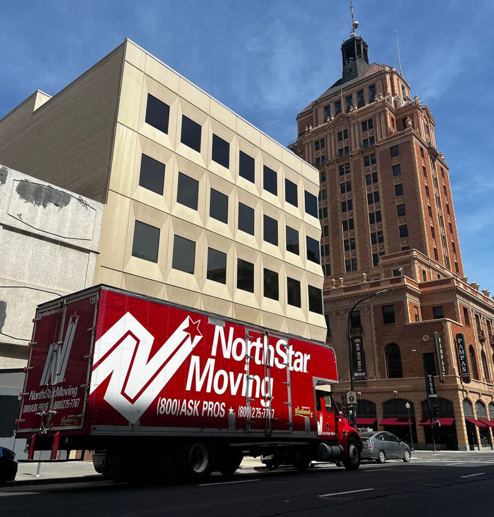 San Francisco Long distance movers driving in downtown Sacramento in a cross country move